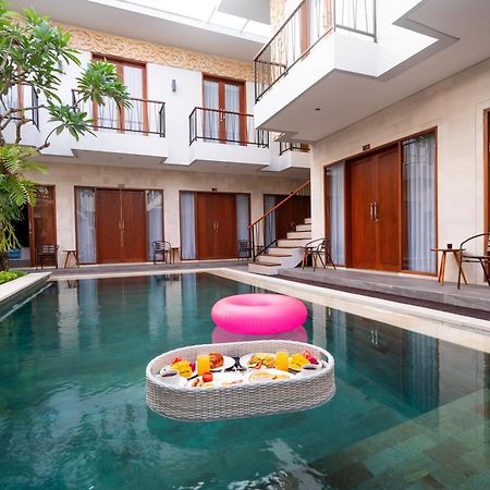 Mahesa Suites Seminyak Luaran gambar