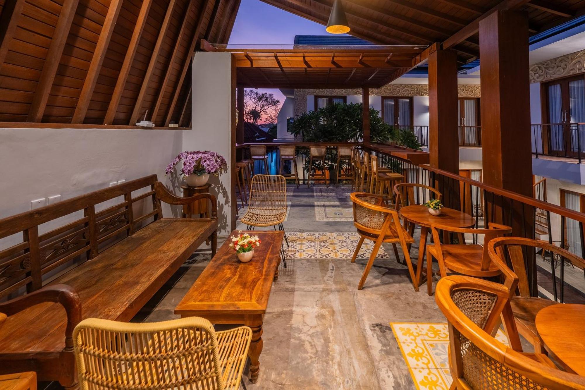Mahesa Suites Seminyak Luaran gambar