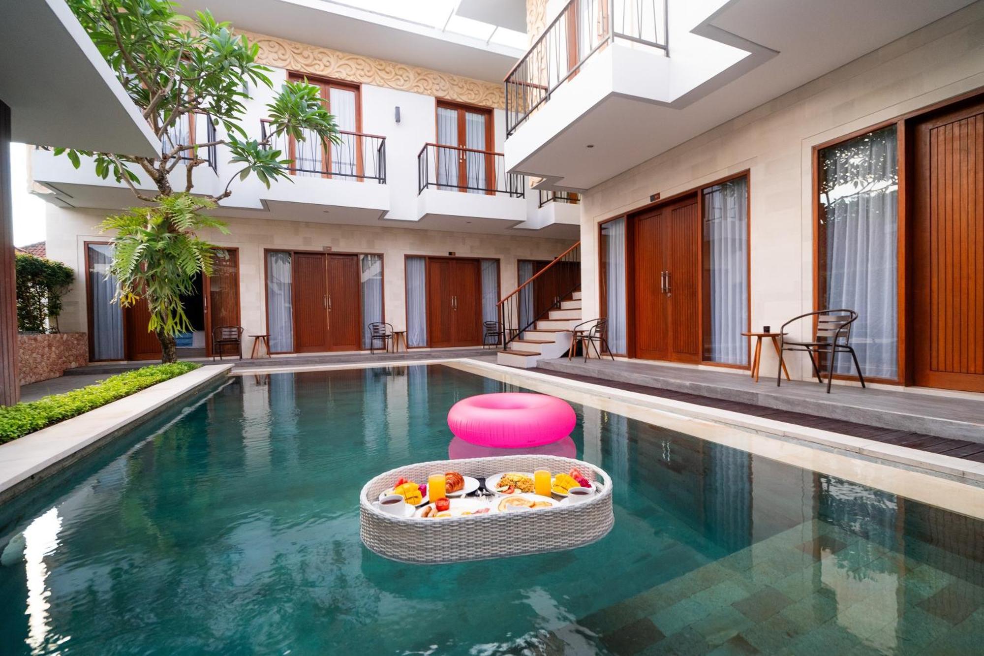 Mahesa Suites Seminyak Luaran gambar