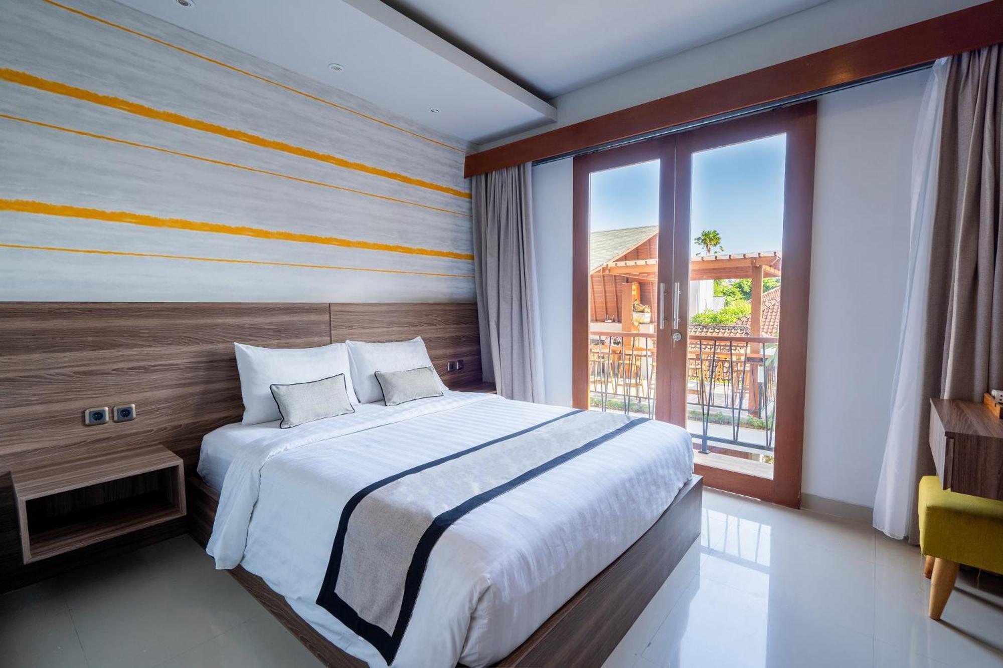 Mahesa Suites Seminyak Luaran gambar