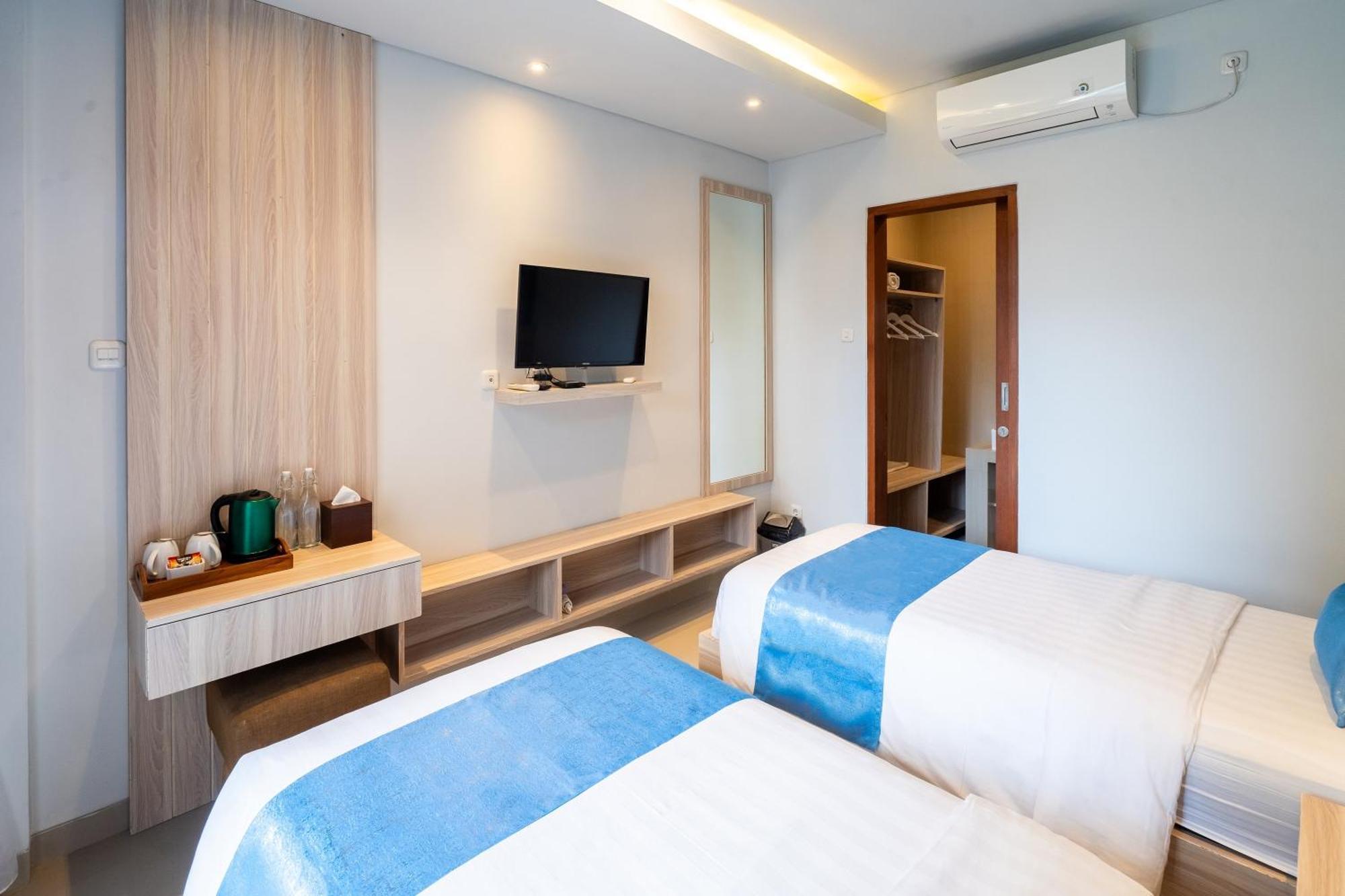 Mahesa Suites Seminyak Luaran gambar
