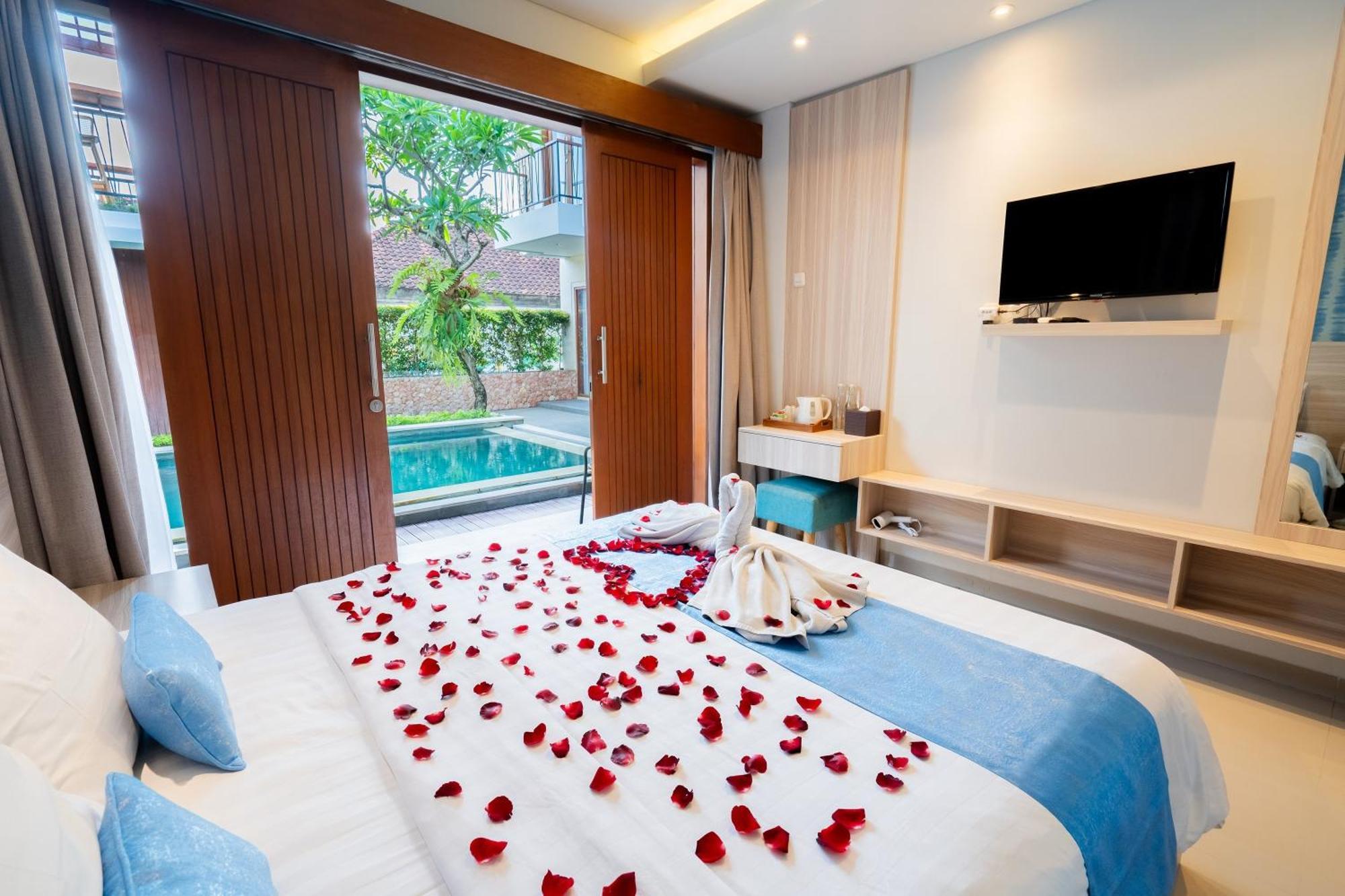 Mahesa Suites Seminyak Luaran gambar