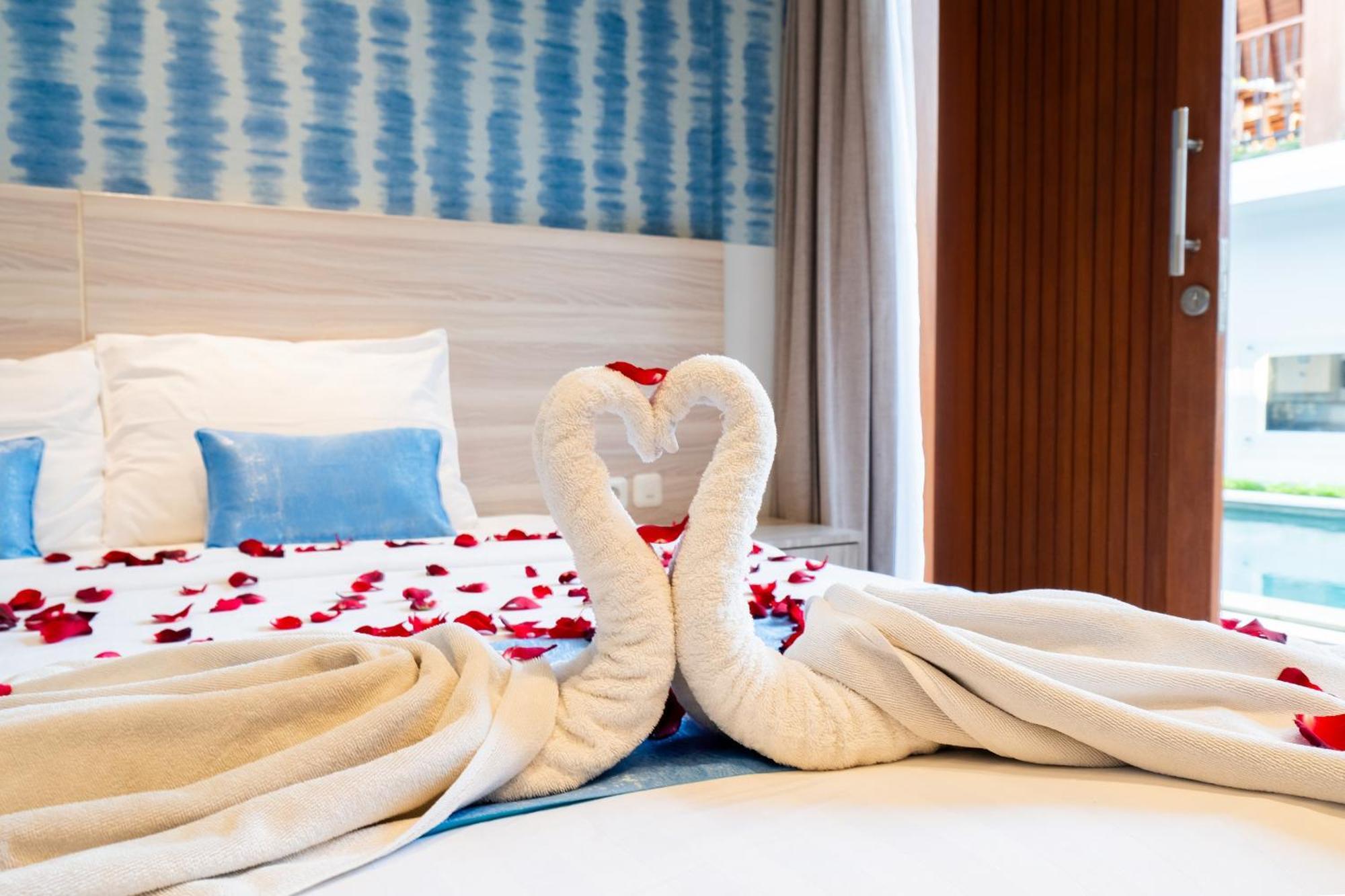 Mahesa Suites Seminyak Luaran gambar